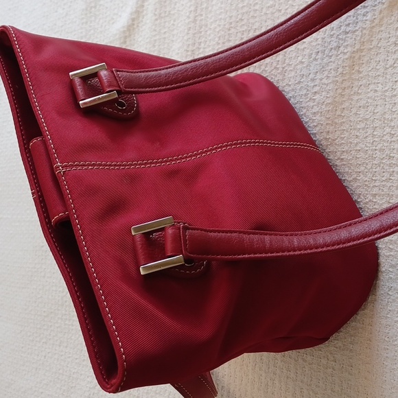 Fossil Vintage Dual Handle Red Nylon & Leather Tote 75082 - Picture 10 of 10
